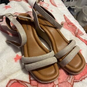 Lucky Brand Tan Wedge Sandals